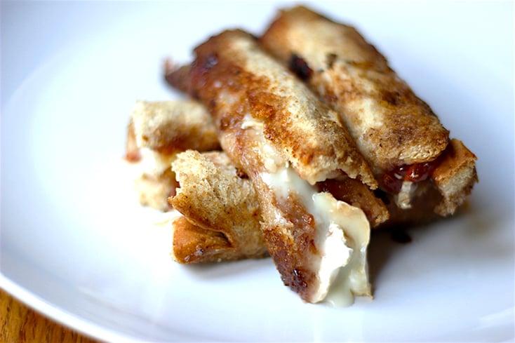 Brie and Jam Roll Ups Lin featuredimage