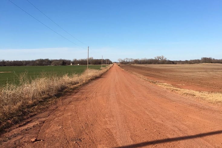dirt road e1458232440890