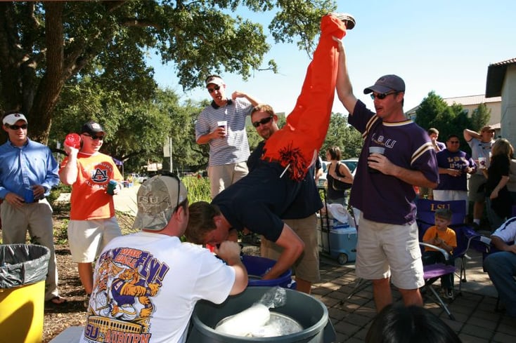 tailgating kegstand