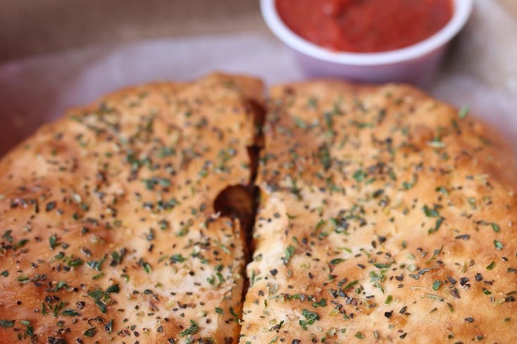 dp dough calzone1200xx1800 1014 0 0