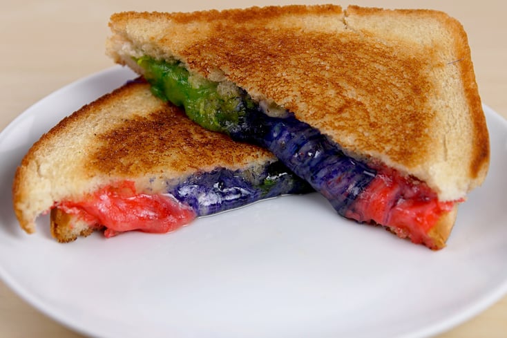 160505 RainbowGrilledCheese