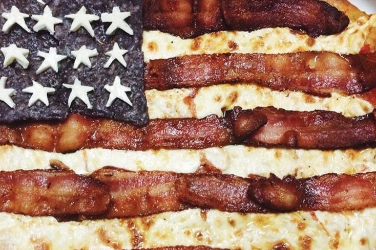 bacon flag pizza e1465184513695
