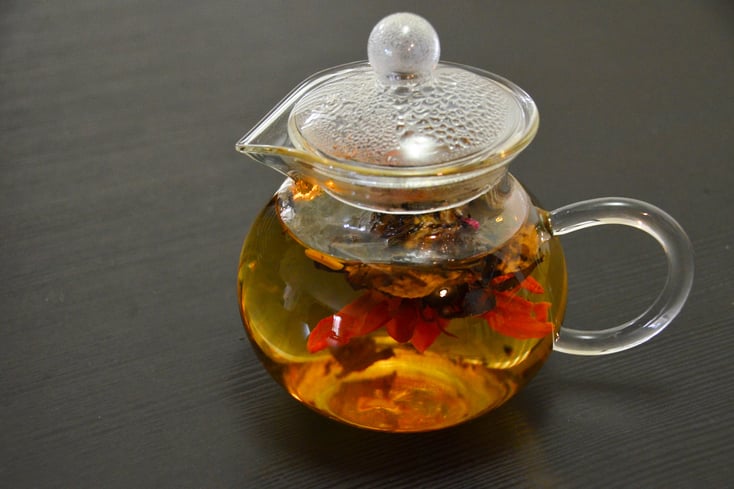 tea pot glass Jocelyn Hsu