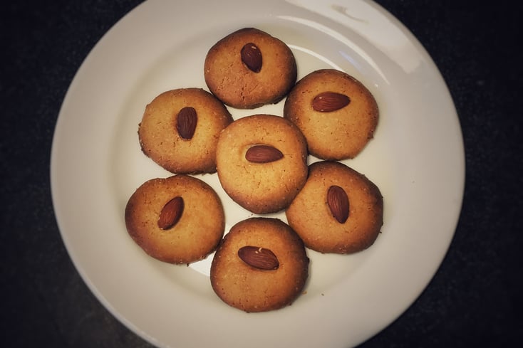 almond cookies