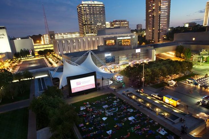 10201 Crown Center 05 97