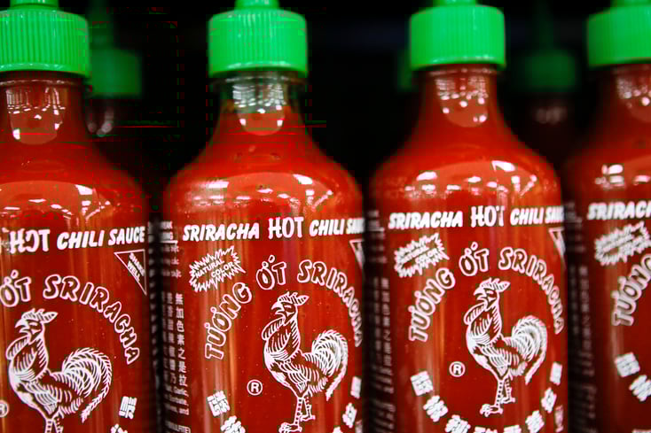 o SRIRACHA facebook