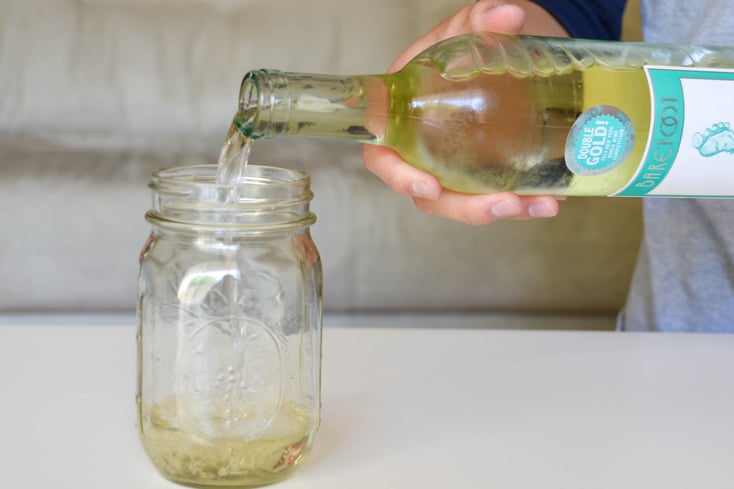 wine pour