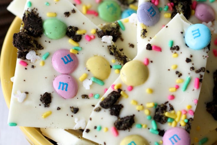 Easter Oreo Bark 4