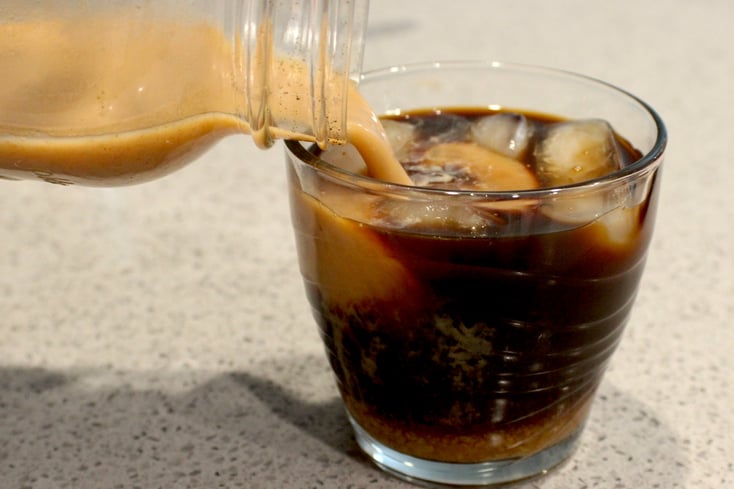 pour