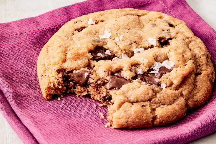 thick and chewy chocolate chunk cookies