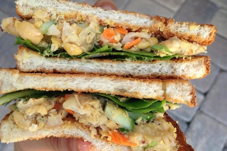 How to Make a Week's Worth of Vegan Lunches With Only 10 Ingredients 11 Chickpea