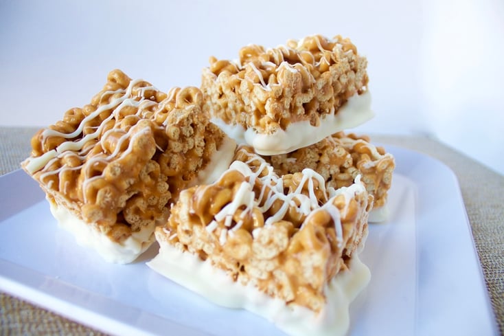 Butterscotch Pumpkin Cheerio Treat Bars