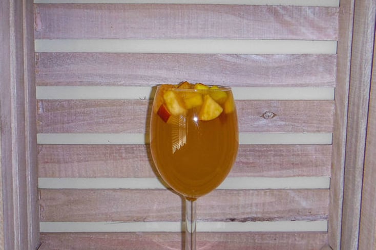 Caramel Apple Sangria