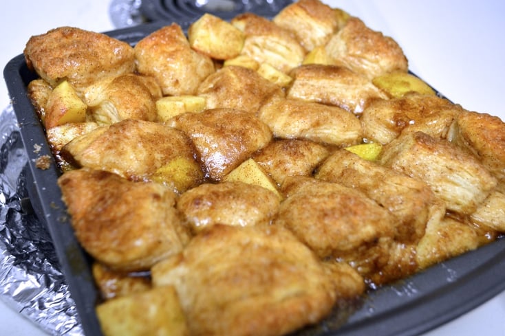 Apple Bourbon Monkey Bread