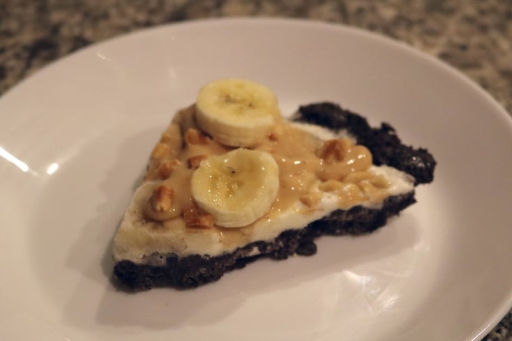 You Won't Want to Share This Homemade No-Bake Ice Cream Pizza 3 Ice Cream Pizza