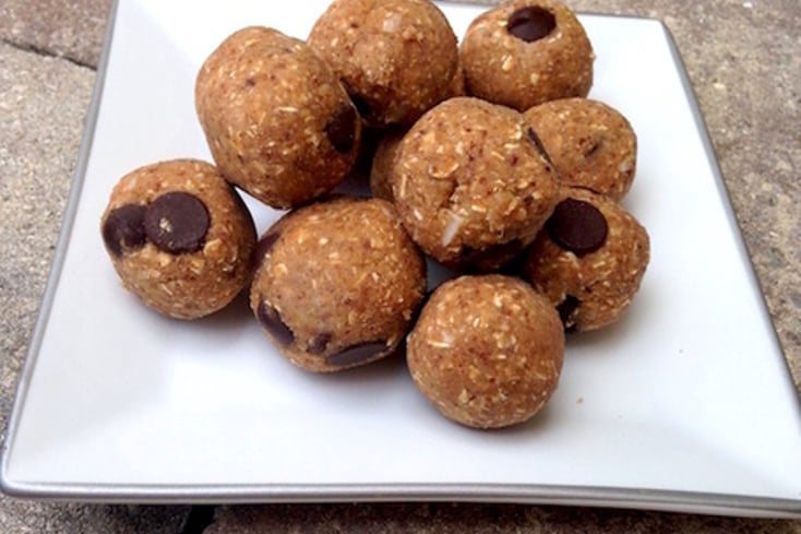 Cookie Dough Protein Balls 