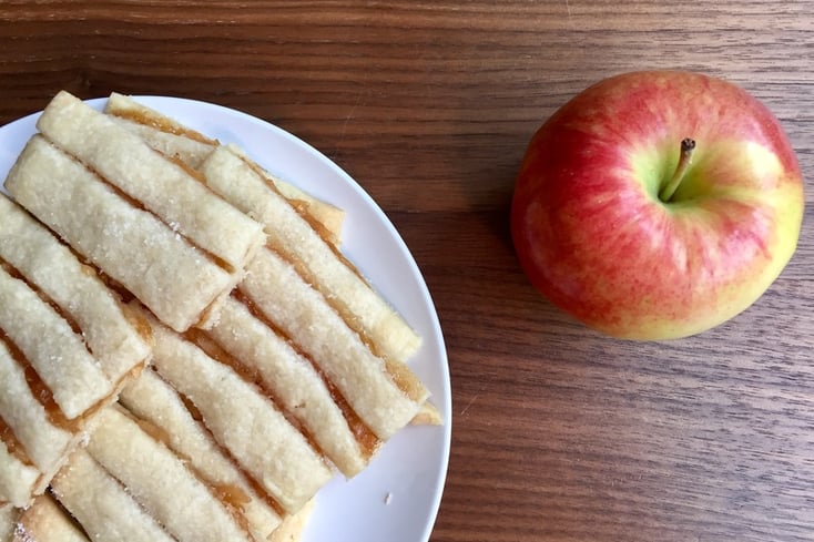 Ditch the Soggy Crust and Make These Apple Pie Fries 3 Apple Pie Fries