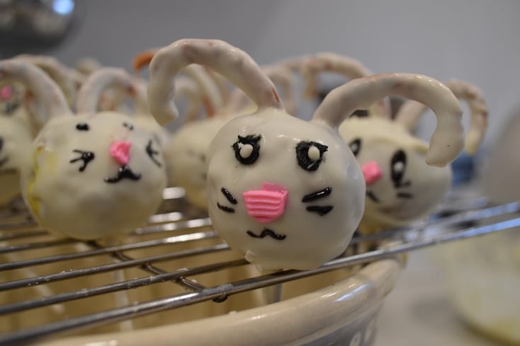 Bunny Carrot Cake Pops