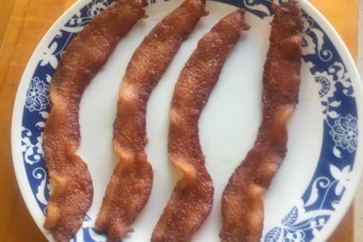 How to Make Bacon in the Oven