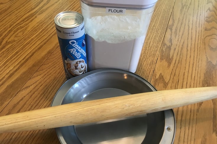 Cinnamon Roll Pie Crust