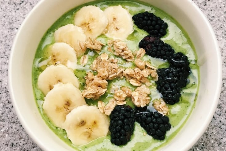 Easy Green Smoothie Bowl