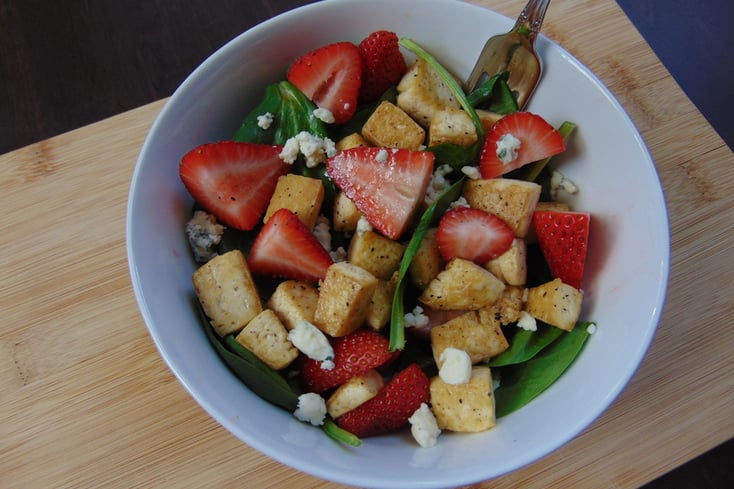 Strawberry Spinach Salad