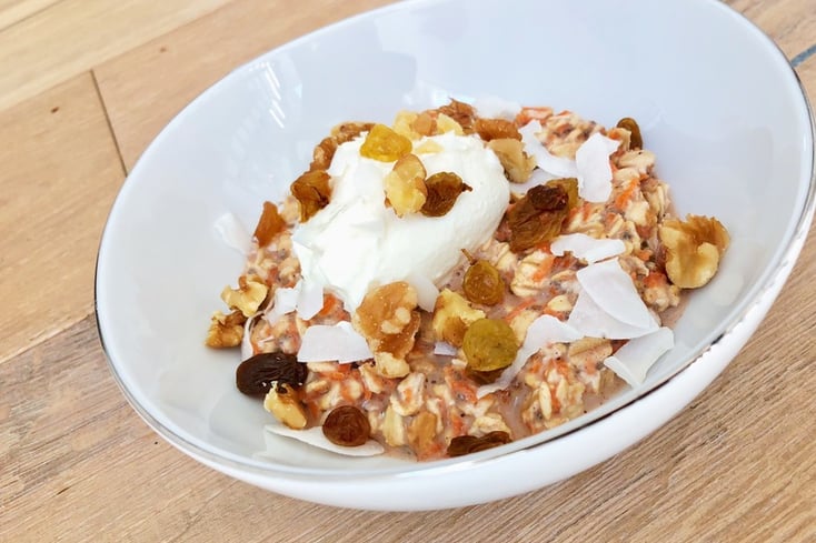 3 Healthy Fall Breakfast Bowls You'll Wake Up Craving 7 Carrot Cake Overnight Oats