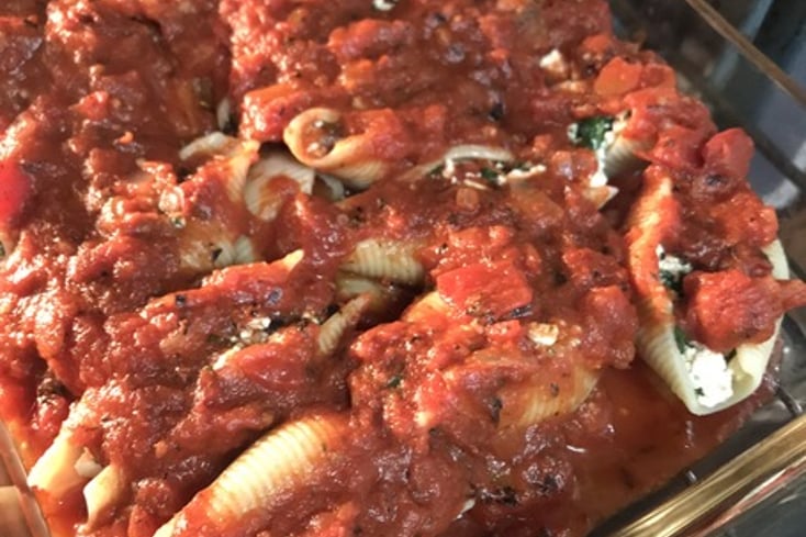 This Vegan Stuffed Shell Recipe is Guaranteed Impress Any Crowd 3 Vegan Stuffed Shells