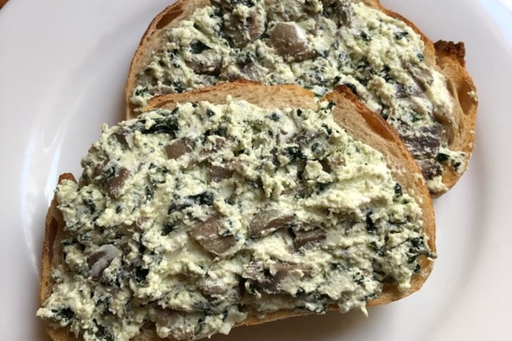 Spinach Mushroom Toast