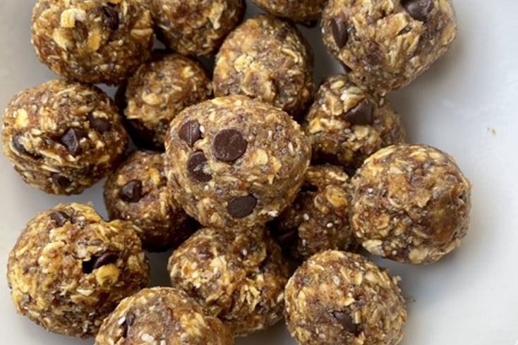 Pumpkin Energy Bites