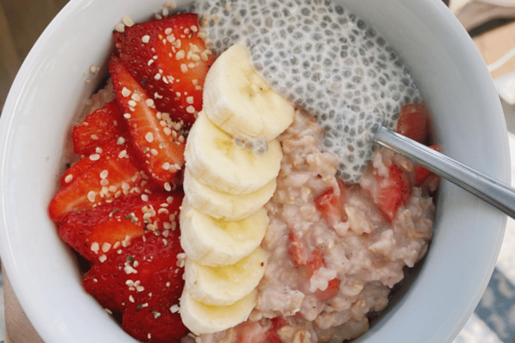 Strawberry Shortcake Overnight Oats