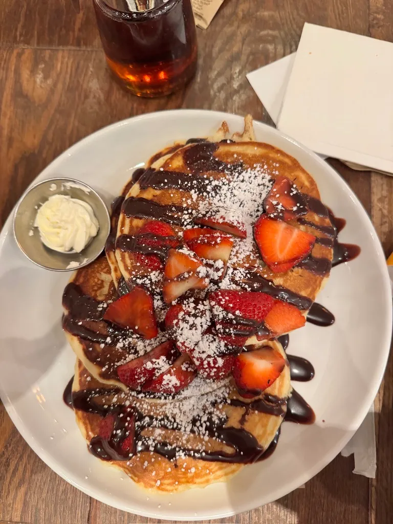 Where to Find The Best Pancakes Near Evanston 3 1BD7E9CA 9129 44A3 8025 8C77184BBA5A 1 105 c
