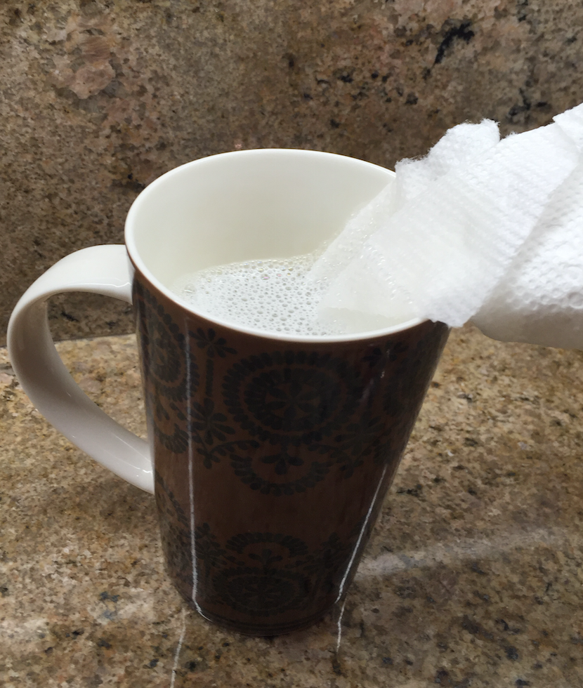 How to Get Stains Out of Your Mug