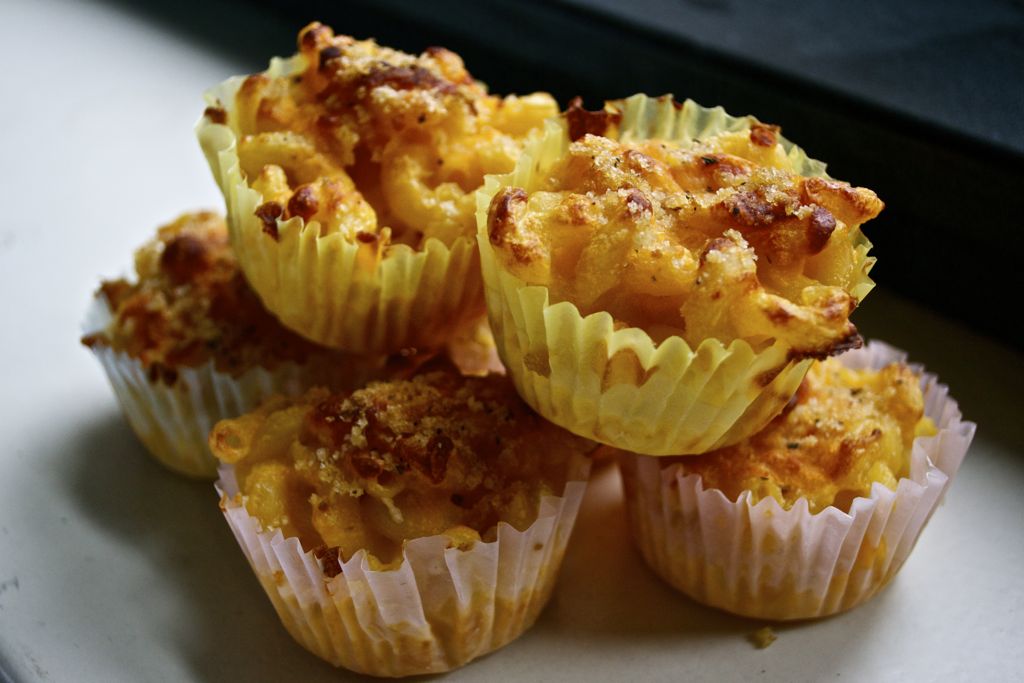 How to Make Macaroni and Cheese Cupcakes