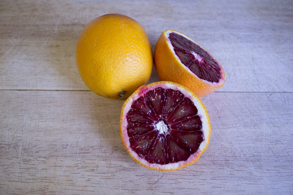 How to Differentiate Between Orange Citrus Fruits Next Time You're